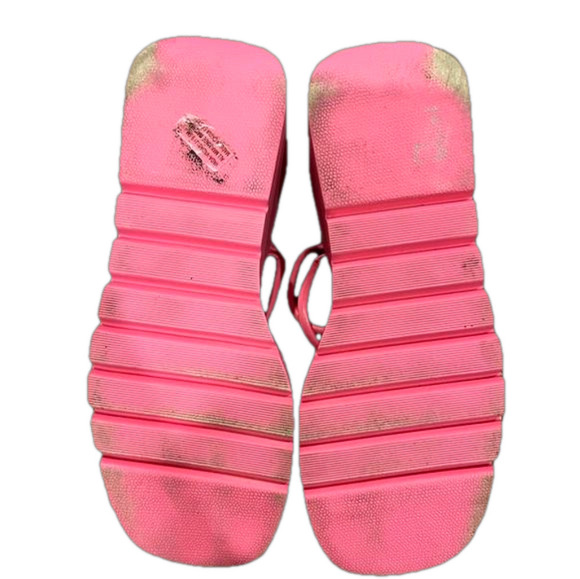 MADDEN GIRL pink platform sandals! - Picture 4 of 5